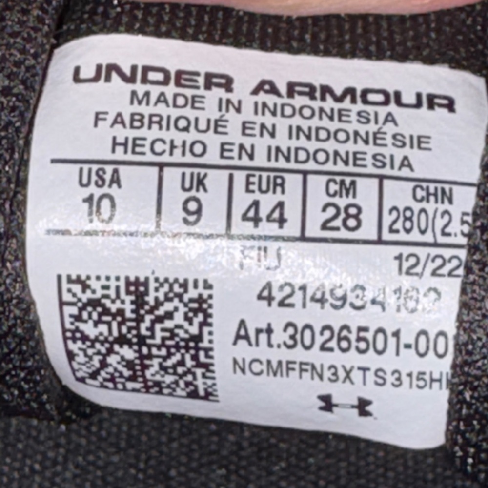 NWOT Men’s Under Armour Black Athletic Shoes, Charged Gemini, great condition 10 - Picture 5 of 10